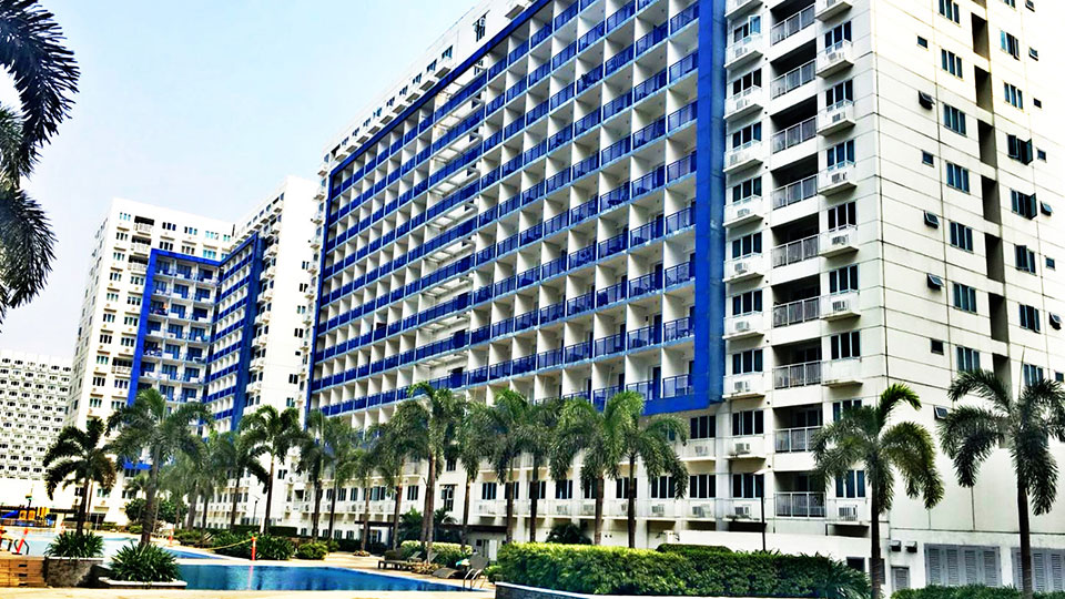 馬來(lái)西亞住宅樓門窗工程案例-樓上樓門窗