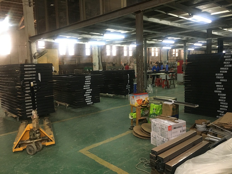 老公非要購買這家門窗廠的鋁合金門窗，看到實物我閉嘴了！