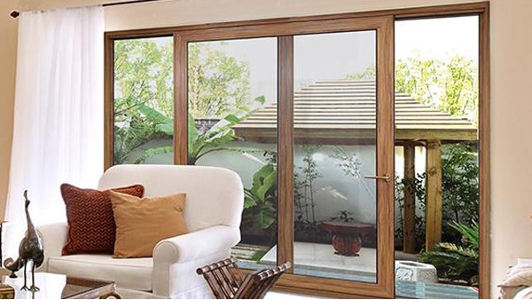 高端別墅門窗的標配？國內(nèi)門窗十大品牌樓上樓門窗：就這？