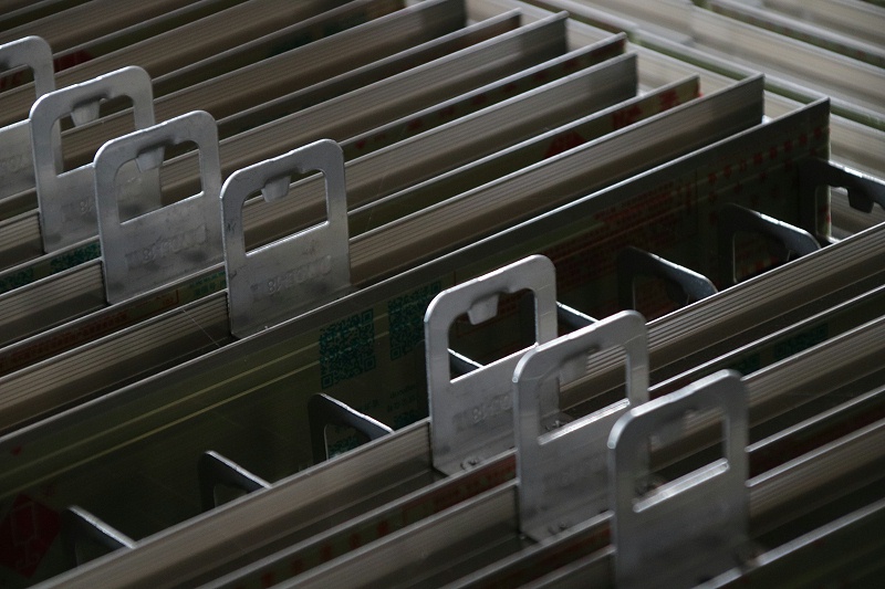 樓上樓門(mén)窗-工程門(mén)窗定制廠(chǎng)家