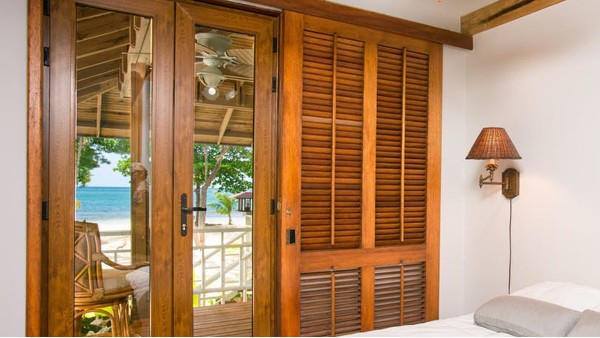 鋁合金門窗多少錢一平米？樓上樓門窗告訴你別再被忽悠！